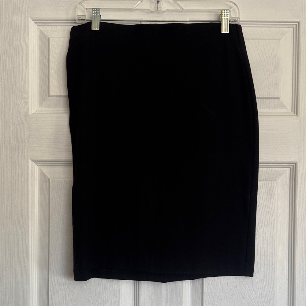 Roz & Ali Black Pencil Skirt - Classic Workwear